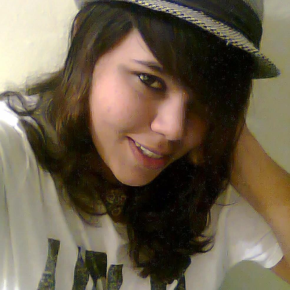 zazil92's profile picture. 