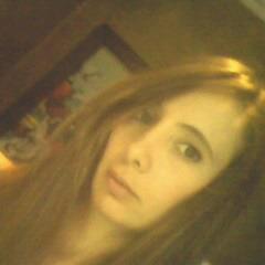 anamilena2412's profile picture. 