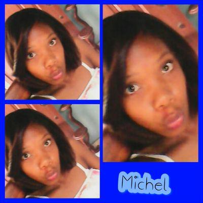 mi cumpleaño es el 28/1 :) ;) facebook: Michel Muñoz whatrsapp: 849-865-0215 acepto a todo el mundo :)   idioma español