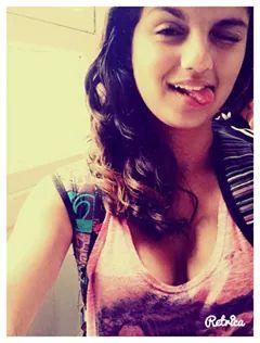 Colorada,Escorpiana,Apaixonada por Eminem /Racionais ❤. Whats: 8556-5558  Snap: Pqp_Camiii