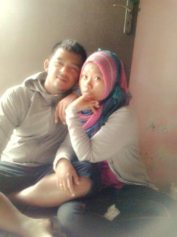 Pipin Pirmansyah || Oct 94 || PIN: 748F085E || KORLAP || bertunangan