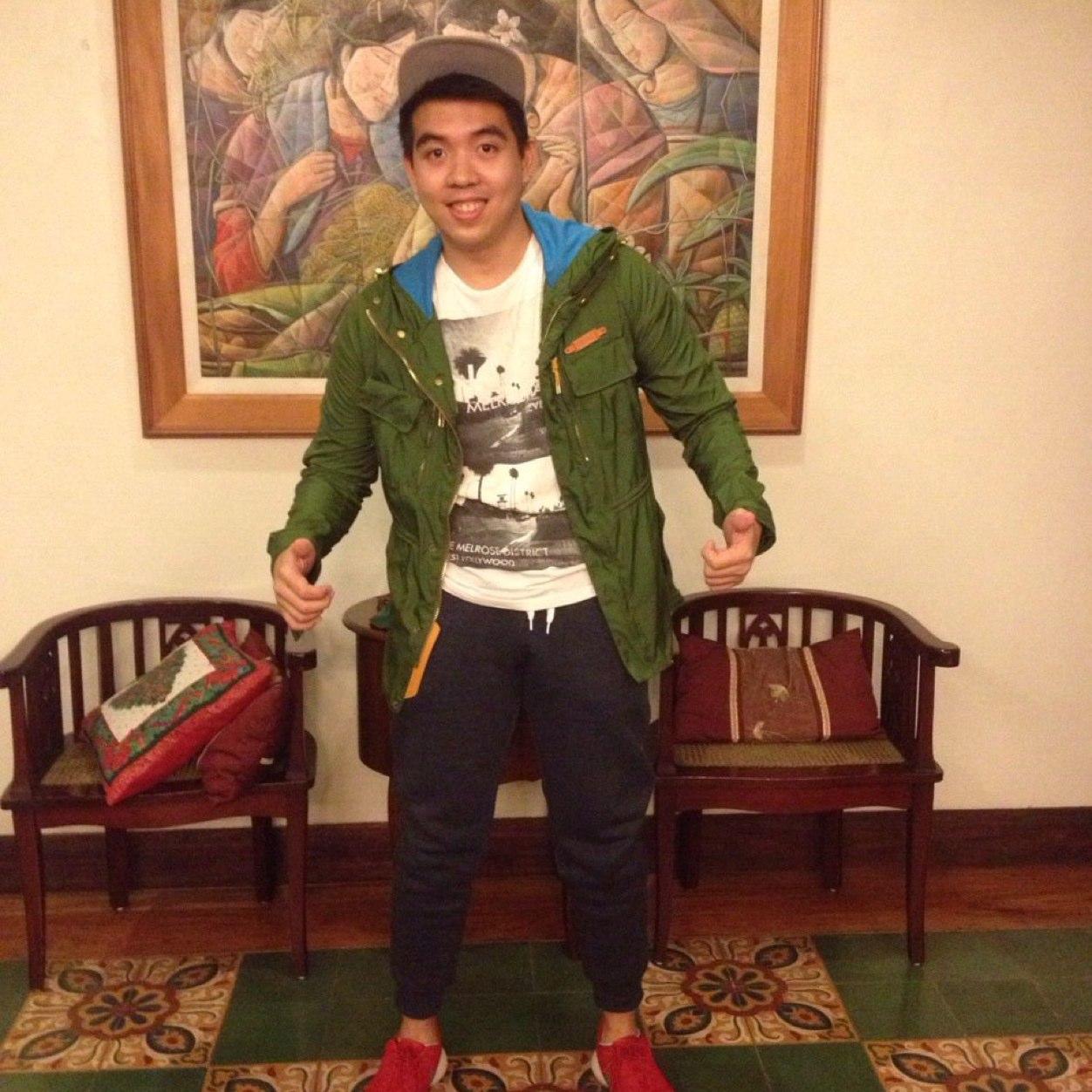 Rob_awesome's profile picture. life is too awesome for drama.