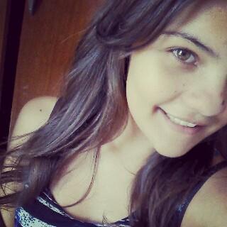 sorria mesmo sem motivos