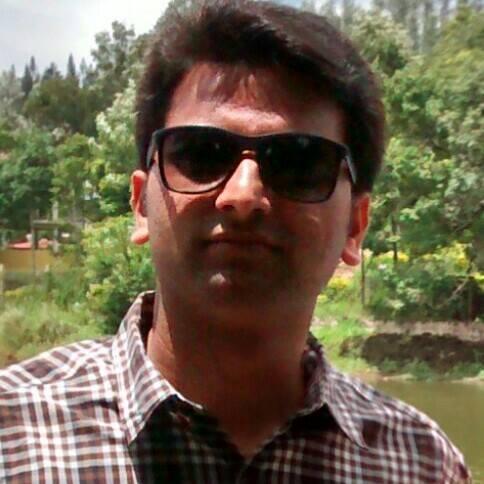Techie by profession ll Heart belongs to family, soul to India and life to humanity.
