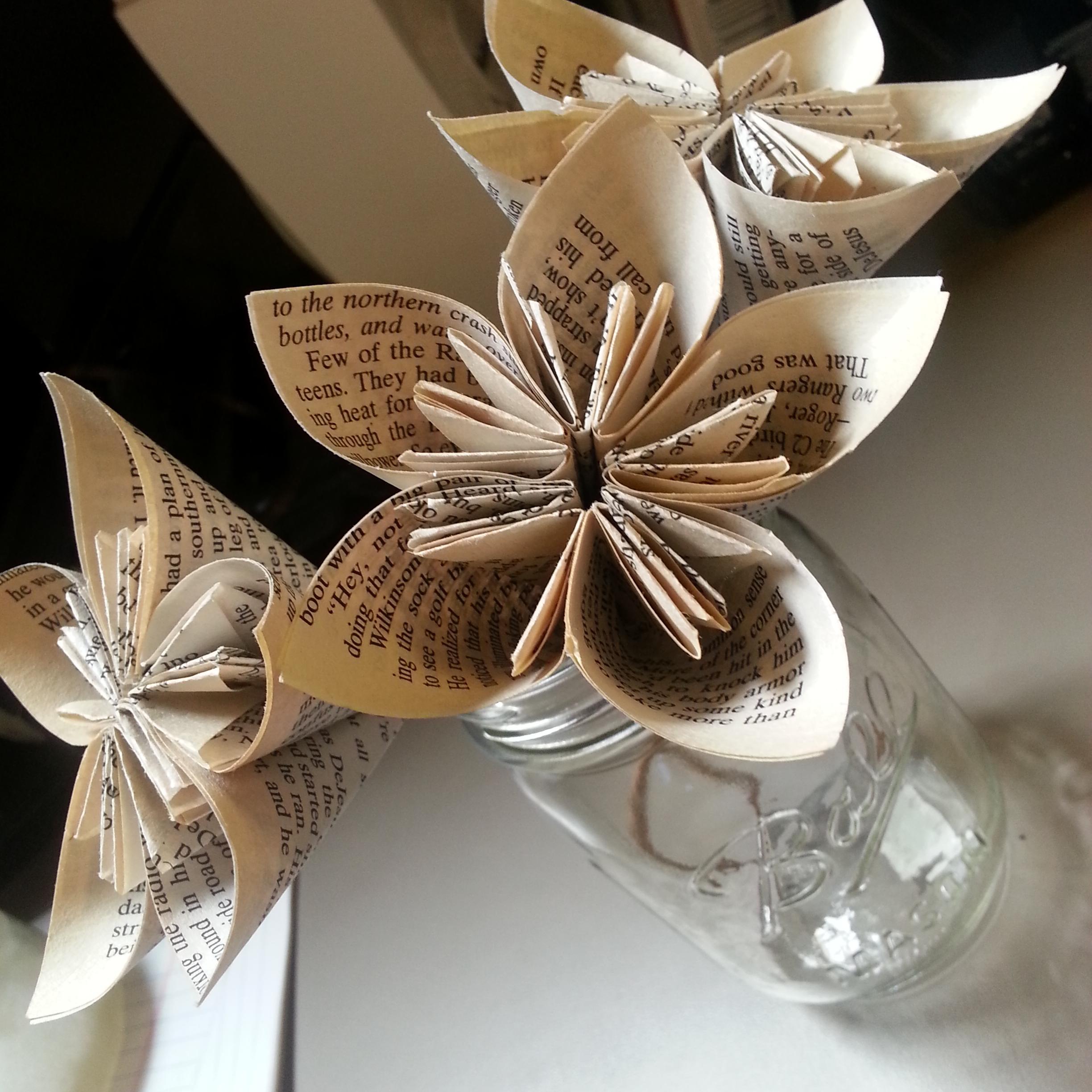 Origami Flower Guru, Craft Lover, Paper Fancier