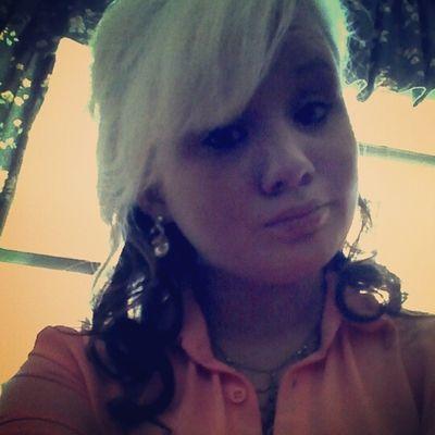 HUNTER DANIELLE TANNER(:
Im 20 goin on 21(:
Don't Judge Me For My Past , Cause I'm Livin For Right Now.!