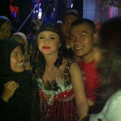 EvanSap99147372's profile picture. contacts personal: PIN BB; 7f9b2358 / Phone Number; 081977702802 / 082316000115