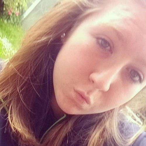 Snapchat - sianroutley Instagram - sianroutley_