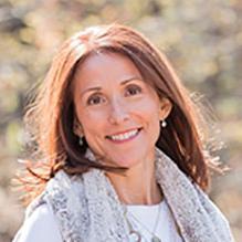 Clinical Nutritionist and Lifestyle Strategist  helping women create a blue print for health and balance in life / Speaker / Author