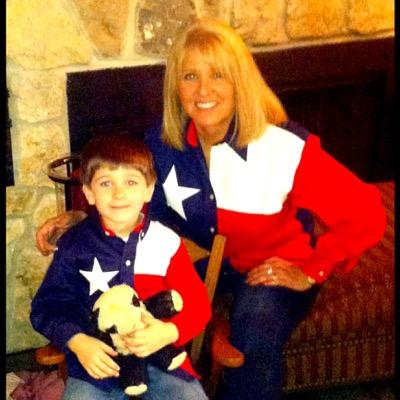 sandyf128's profile picture. 