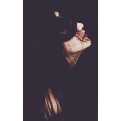 _relatablegirll's profile picture. 