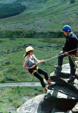 rocklea_gifts's profile picture. Outdoor adventure and outdoor pursuits gift experience vouchers for climbing, caving, potholing and abseiling in the Peak National Park. Tel 01433-650345.