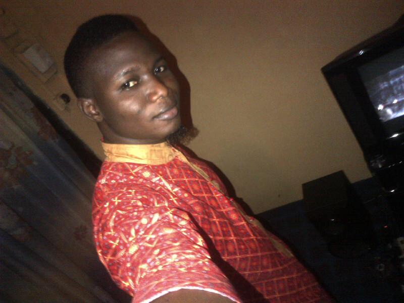 Am a graduate of political science. B. SC hons University of Ibadan