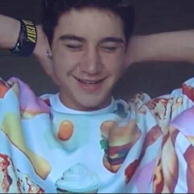 HEY COULD U PLEASE FOLLOW @janoskiansbai