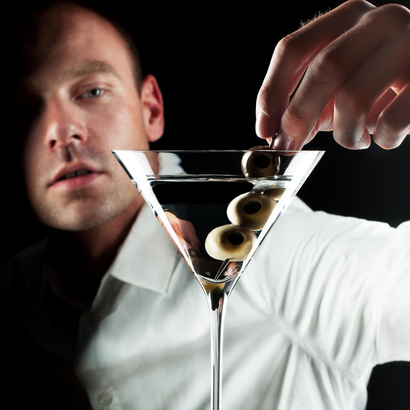 talkcocktails's profile picture. Entrepreneur & Founder @ALCHEMIQ Catering | Hospitality Professional & Mixologist | Food & Beverage Stylist