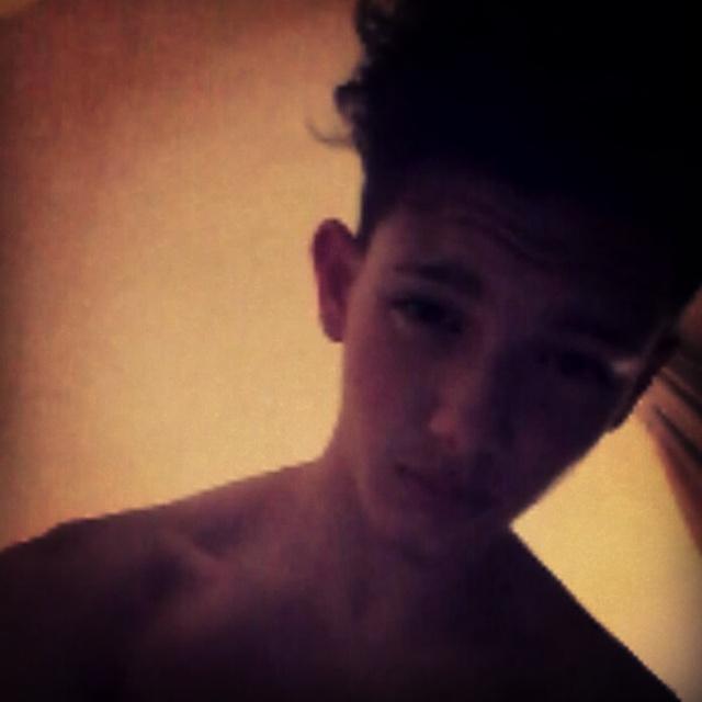 JakeDean2000's profile picture. DEANjake10 army