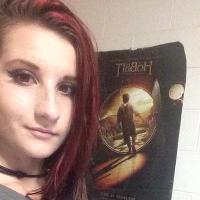 a tiny contra player with a love for drum corps, gaming, lord of the rings, and jay baruchel. ECU18.