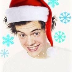 Dont follow back, follow @snowflakebailey bc ily and she'll follow back