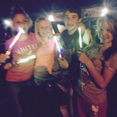 ElizabethRennee's profile picture. i love jamie lynn spears and carrie underwood and song by her something in the water and Ariana grande song by her problem