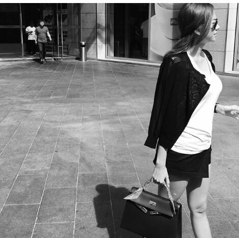 komariahadelis's profile picture. 