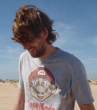 theouteredge's profile picture. dad, developer, geek, sim racer, gamer