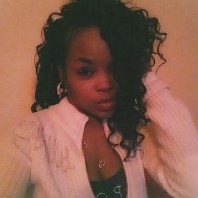 RoyaltyCouture1's profile picture. Thee Fashion Designer/Entrepreneur.Join My money team and earn $500-1000+ every week