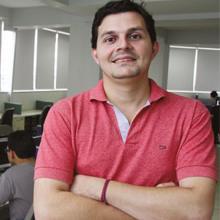 Administrador, empreendedor. Agitador de eventos com foco em promover a CenaStartup em GOIAS, apaixonado por startups, por empreendedorismo e inovação.