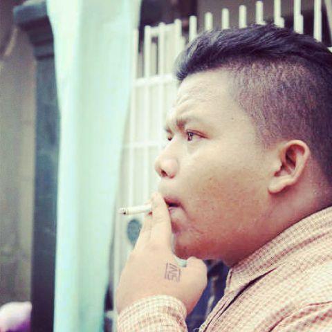 Instagram and path :muhamadrevaldi SQUAREPANTSclothing♠