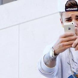 Drew | justin is my idol.