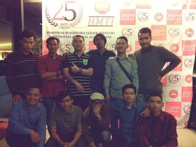 i'm ordinary people Skype: Fazrindery
