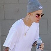 queridinha só quero te dizer uma coisa MY BELIEBERS CHANGED MY LIFE fã dos guri que voa