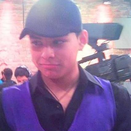 bloqueame en tuitter pero no en tu corazon. Mientras tu le twitteas a brandon el esta follando con jacky.