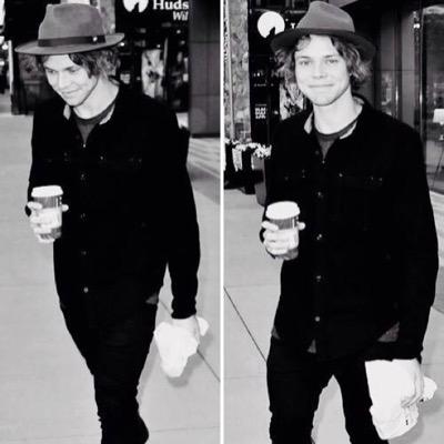 youre hot so go follow @chilledoutmuke