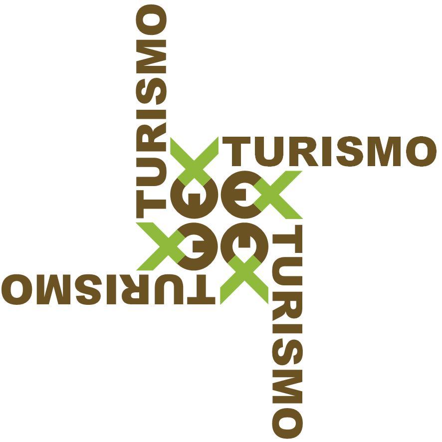 Grupo de estudiantes del IES Valle del Jerte que participa en el concurso Expertemprende con nuestra empresa turística centrada en la Comunidad de Extremadura