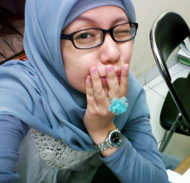 Teacher. Ailurophile. Procrastinator.