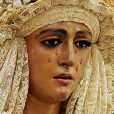 Cuenta dedicada a las Imagenes Marianas de Sevilla, tanto dolorosas como gloriosas. 
Desde 13 de enero de 2014.