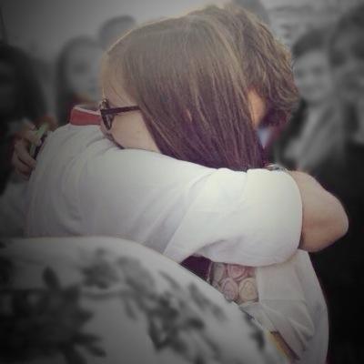 simsftleonard's profile picture. ¥ been there with jake from the start, met him loads, met tom x1 ¥ joe roberts and joey james aka boyfriends 1/8