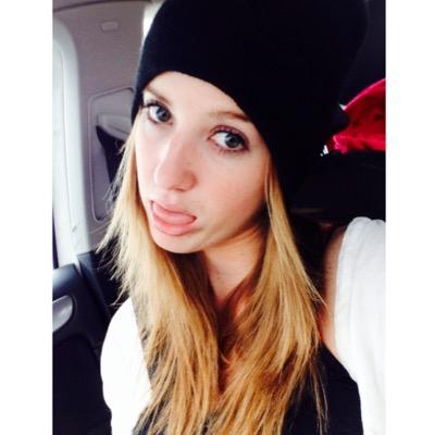 4llis0n's profile picture. My names Allison Sweet, it rhymes with tweet.