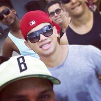 Viver, Sonhar e nunca desistir .