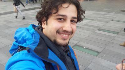 KHALIDKalt's profile picture. متضامن مع كل ثورات الحرية والكرامة ومعتقلي الرأي في العالم، ناج من مجازر الاسد
Half a survivor of the massacres and horror of the Syrian torture prisons