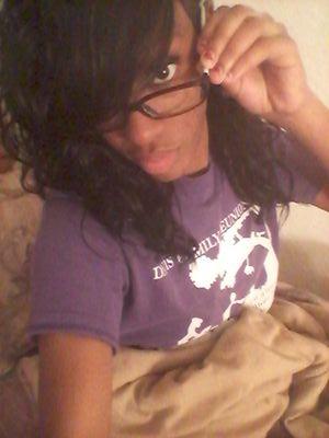 I'm Tamar and you know I'm sexy so you want to follow!! hit my dm or kik me Skinnieminnie214,