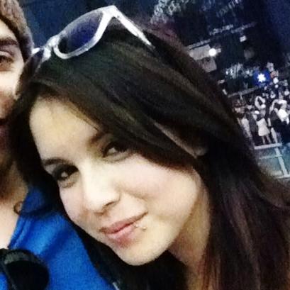 Karina_L93's profile picture. Zapallarina, publicista en construcción. Amo ver películas de terror y comer sushi. Tengo terrible memoria, digo garabatos y hablo weas :)