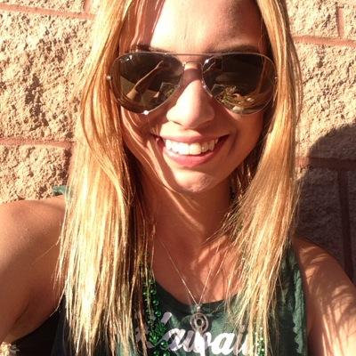 Pilates Instructor Physiotherapy Student Lover of all things health and fitness
insta: @jmiwellness