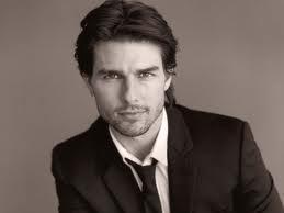 Tom Cruise. Hermano de Esmeralda Cruise. Dueño y Representantpe de Victoria Secret & Tutta La Fruta
