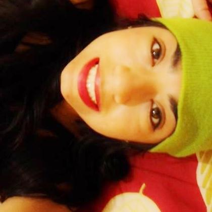 (Prof. En Física). En  la cruz alguien hizo la mejor muestra de amor por mi 3...(.My God You are the unchanging love!) Hija, Hermana,Amiga,compañera.