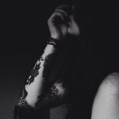 New York is the place for dreamers. My soul comes from better worlds and I have an incurable homesickness for the stars! [State RP|18+|MC]