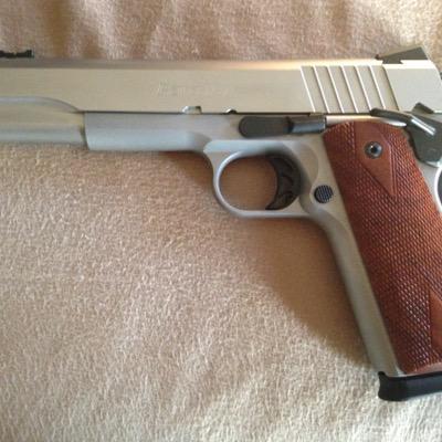 Weaponspro gun store Salem Indiana http://t.co/qwE5EcHxB6