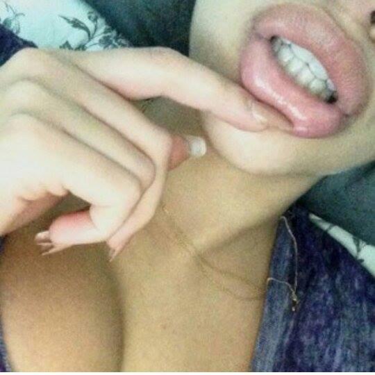 كل يوم أحلم السعادة