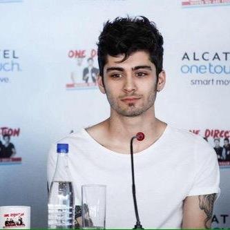 Hii its @94skidharrys here lol so um the point is zayn obviously want to fuck you really hard bc youre hot ok dont give up love x