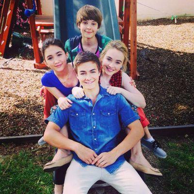Friends: Maya, Farkle, and Lucas. Daughter: @CutielilRiley. Father: @norsegodthor1. Cousin: @Maya_Hart1. Uncle: @shawnhunter00.